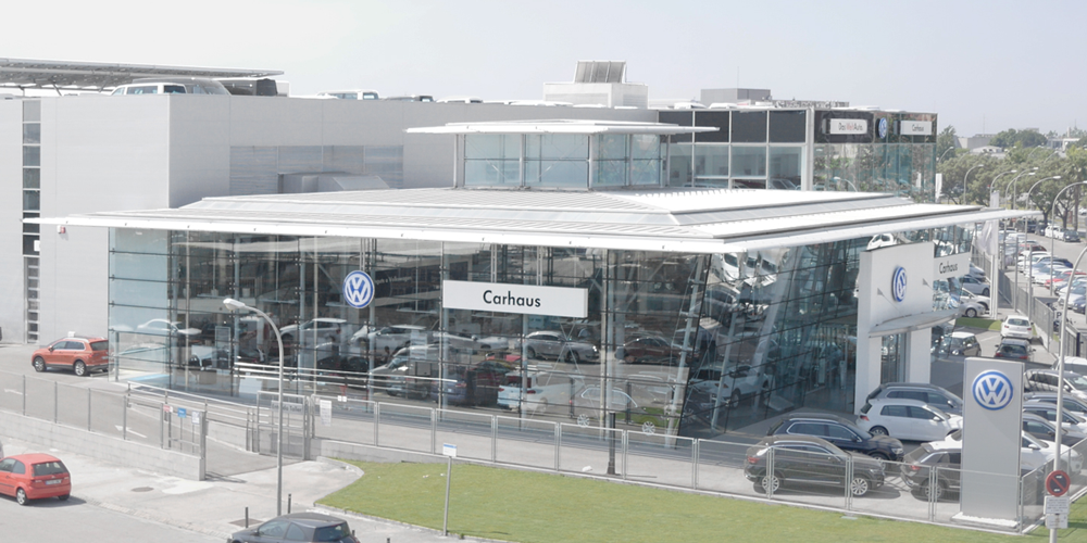 Carhaus y DealerBest presentan el primer concesionario verde de España